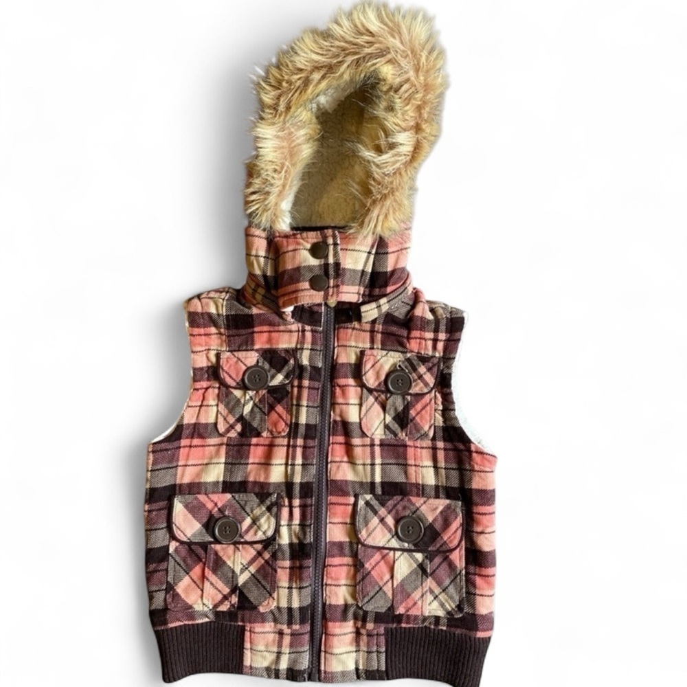 Dollhouse Pink‎ and Brown Faux Fur Hooded Vest.